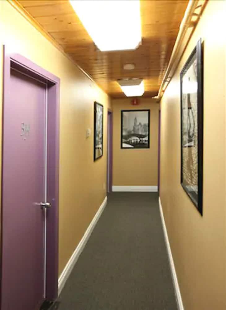 Anchorage Downtown Hotel ภายนอก รูปภาพ